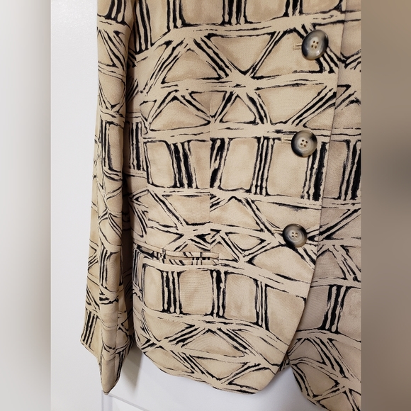 JACKET:  JONES NEW YORK SIGNATURE Size 10, Tan/Black Geometric - Picture 2 of 6